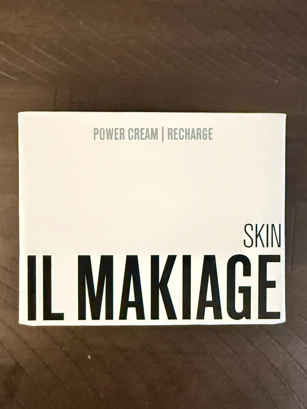 IL Makiage power cream recharge